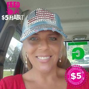 Meet your Posher, Sara